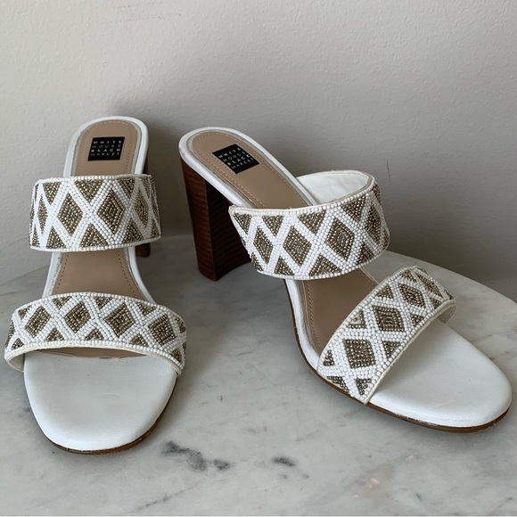WHITE House Black Market, WHBM Jenna beaded two band Heels Size 8 - Picture 1 of 10